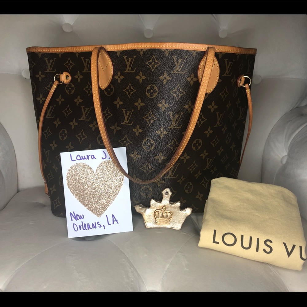 ♥️SOLD♥️Louis Vuitton Neverfull MM Monogram Piv